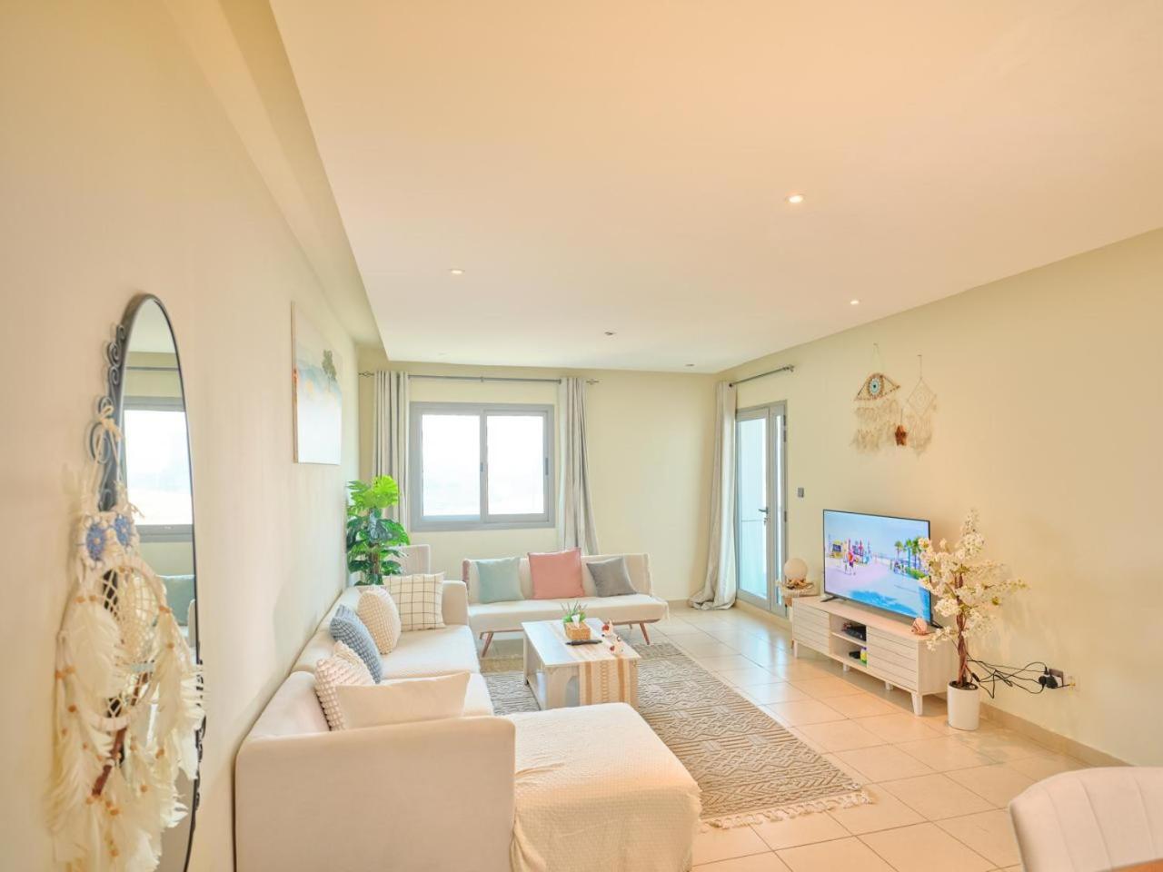 Appartamento Wonderful 1Bd With Full Marina View Dubai Esterno foto