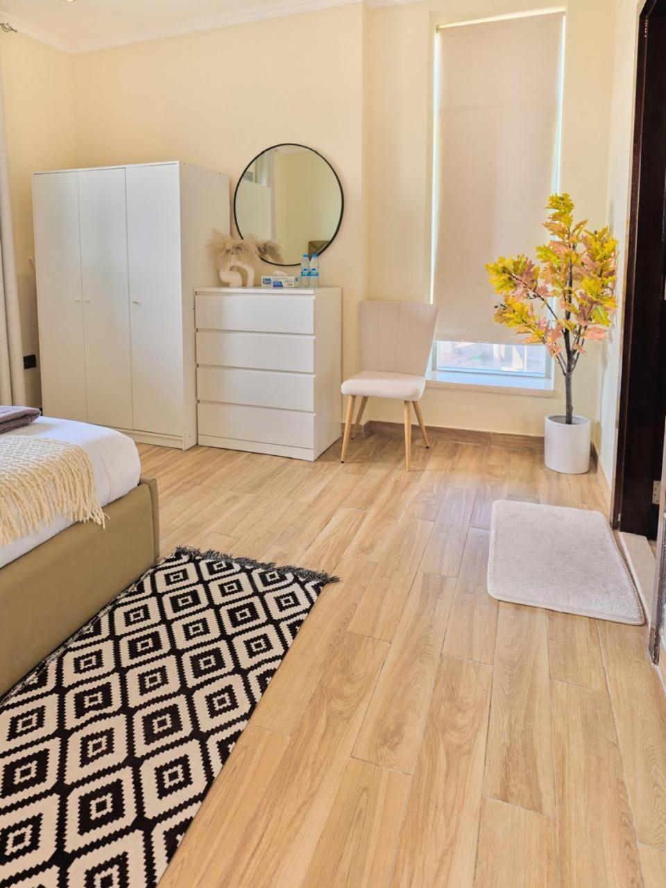 Appartamento Wonderful 1Bd With Full Marina View Dubai Esterno foto