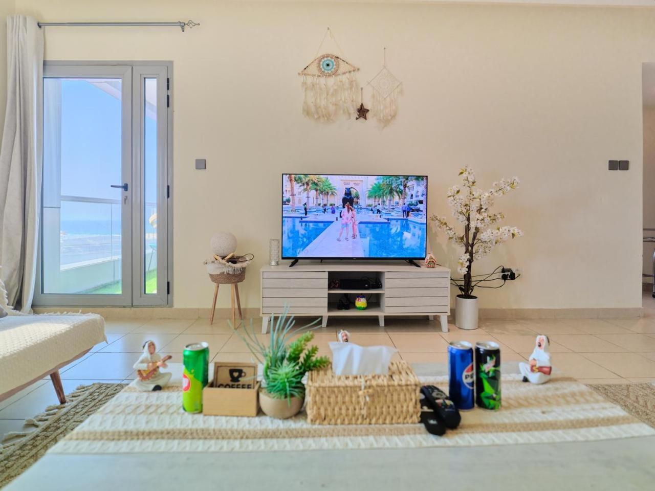 Appartamento Wonderful 1Bd With Full Marina View Dubai Esterno foto