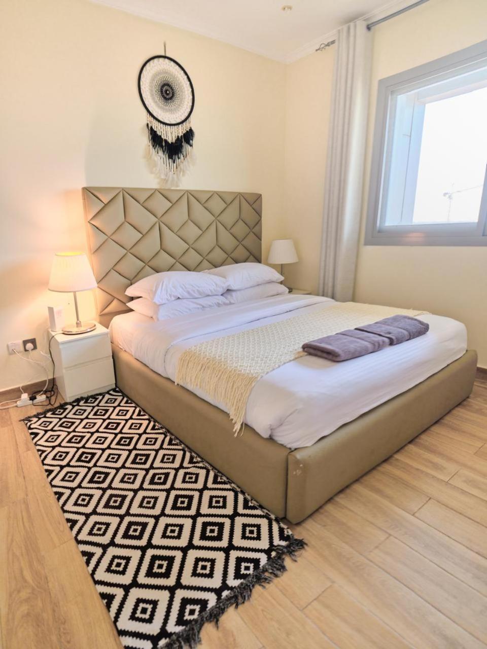 Appartamento Wonderful 1Bd With Full Marina View Dubai Esterno foto